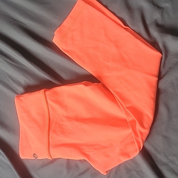Lululemon legging - Picture 1 of 2